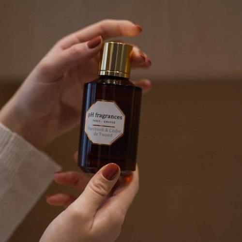 PH Fragrances-Patchouli & Cèdre de Tweed